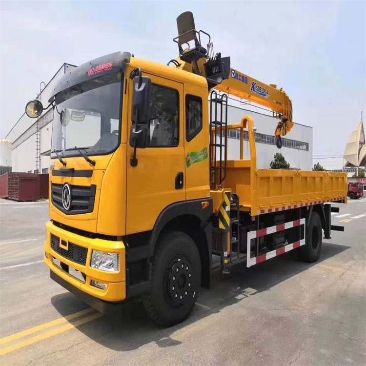 江西附近找一辆随车吊出租