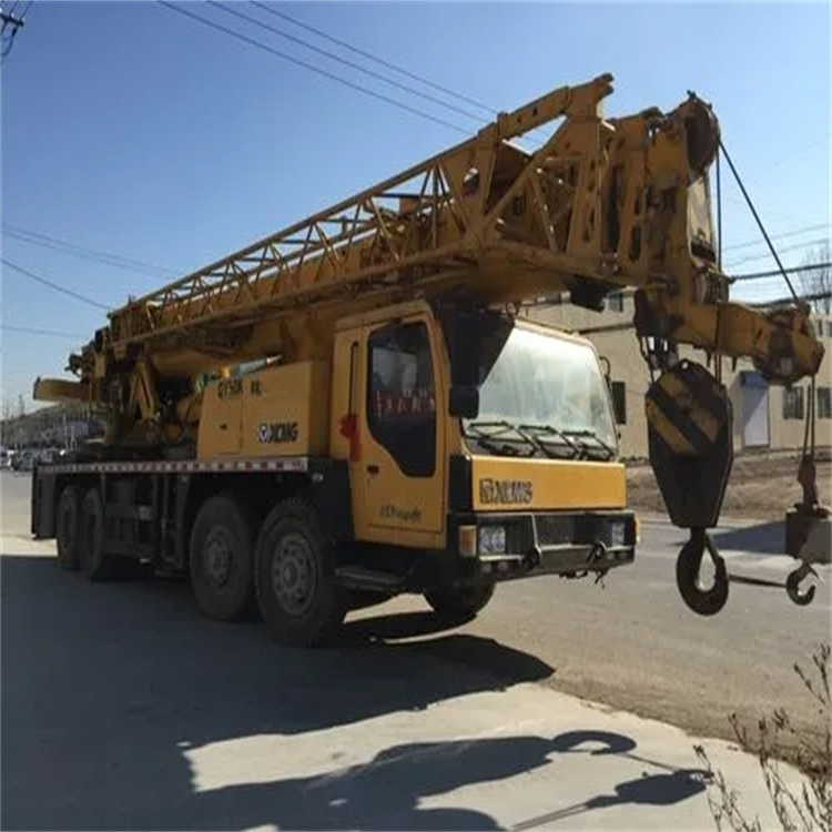 江西吊车吊挖机的正确办法